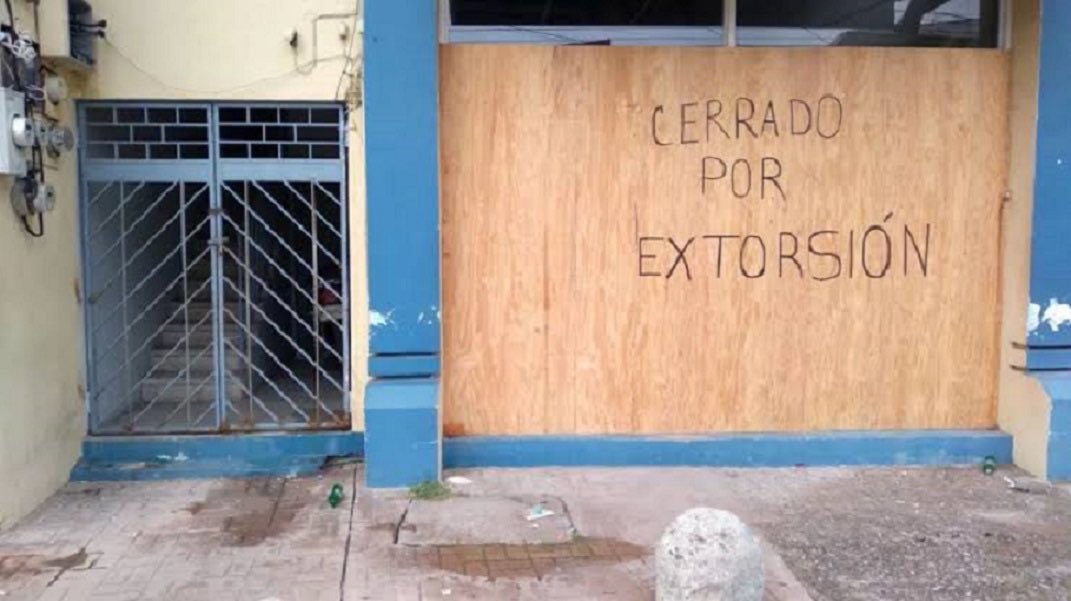 DiarioHouseCom's tweet photo. 📉🇭🇳 Alerta empresarial: más de 1,400 negocios cerraron en Honduras

El cierre de empresas enciende señales de preocupación sobre empleo y economía.

🔗 https://t.co/LnHbPhH71U

#DiarioHouse #Honduras #Empresas #Economía #Empleo https://t.co/A39ftY0otz