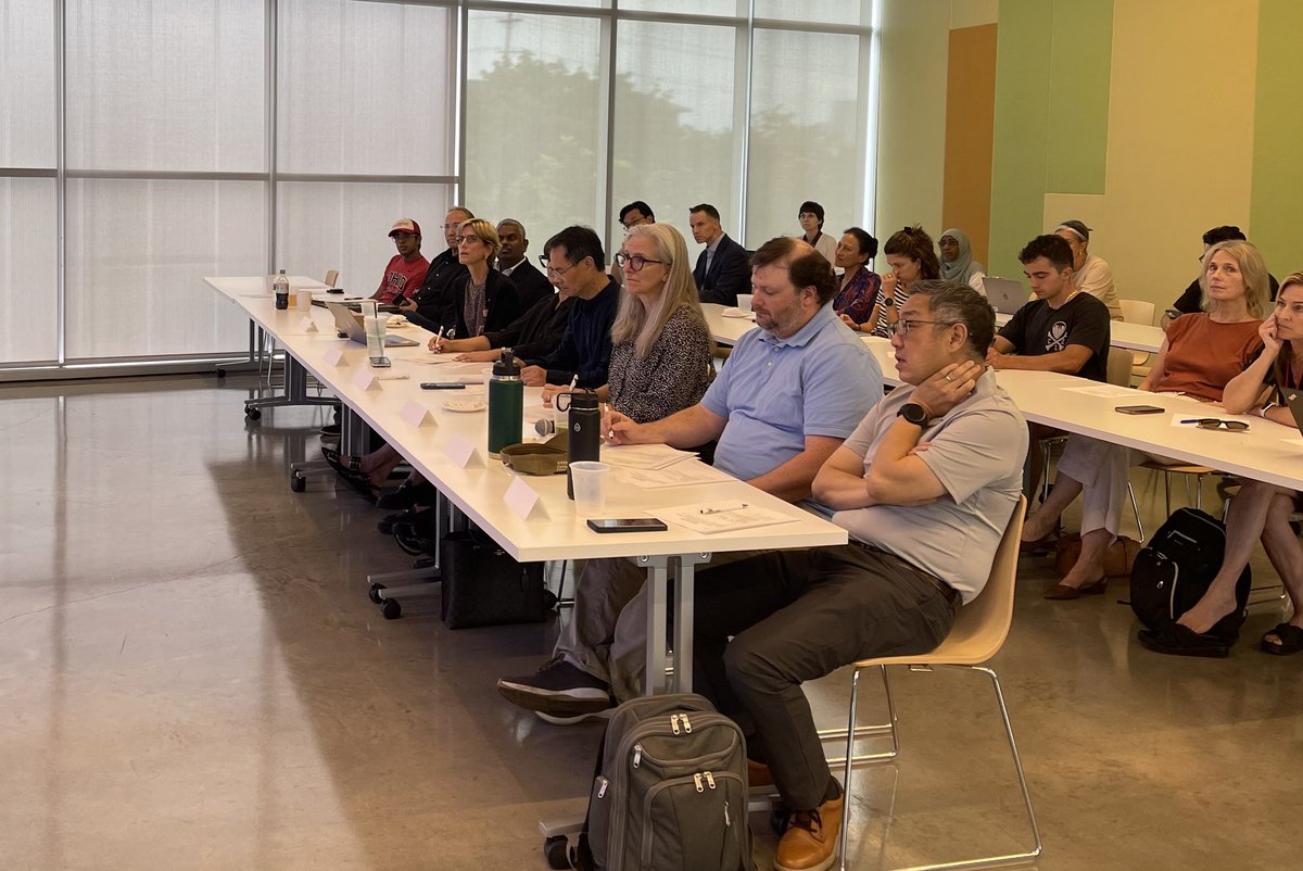 neuroadipo's tweet photo. Inaugural RAPTIC health sciences pitch competition tonight.  Congrats to the 3 winners &amp; all 8 who pitched incredible products/innovations out of @OhioStateERIK Inspiring keynote by Ohio-based academic entrepreneur Dr Lakshmi Dasi.  Thx to our host cmte &amp; Judges! @OSUWexMed #CTSI https://t.co/3Kttf8yvLY