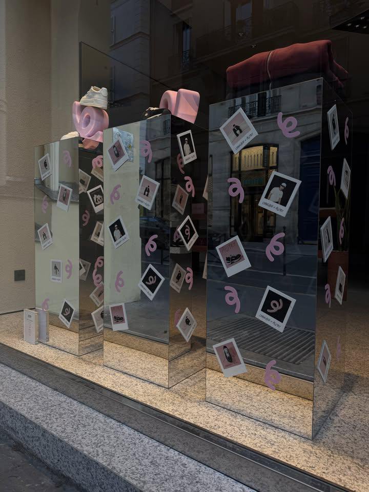 ChangbinGlobal's tweet photo. The Autry store in Paris is now ready for Changbin's collaboration with Autry.

#CHANGBINxAUTRY
#Changbin #Autry https://t.co/M6fk7xOarU