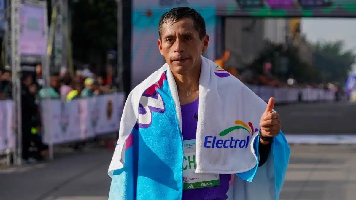 HFGEnthusiast's tweet photo. A $20 Casio just won the Mexico City Marathon https://t.co/UjPzGIJoqx #Garmin #Smartwatch #HeartRate #GPS https://t.co/qQG5taVIjb