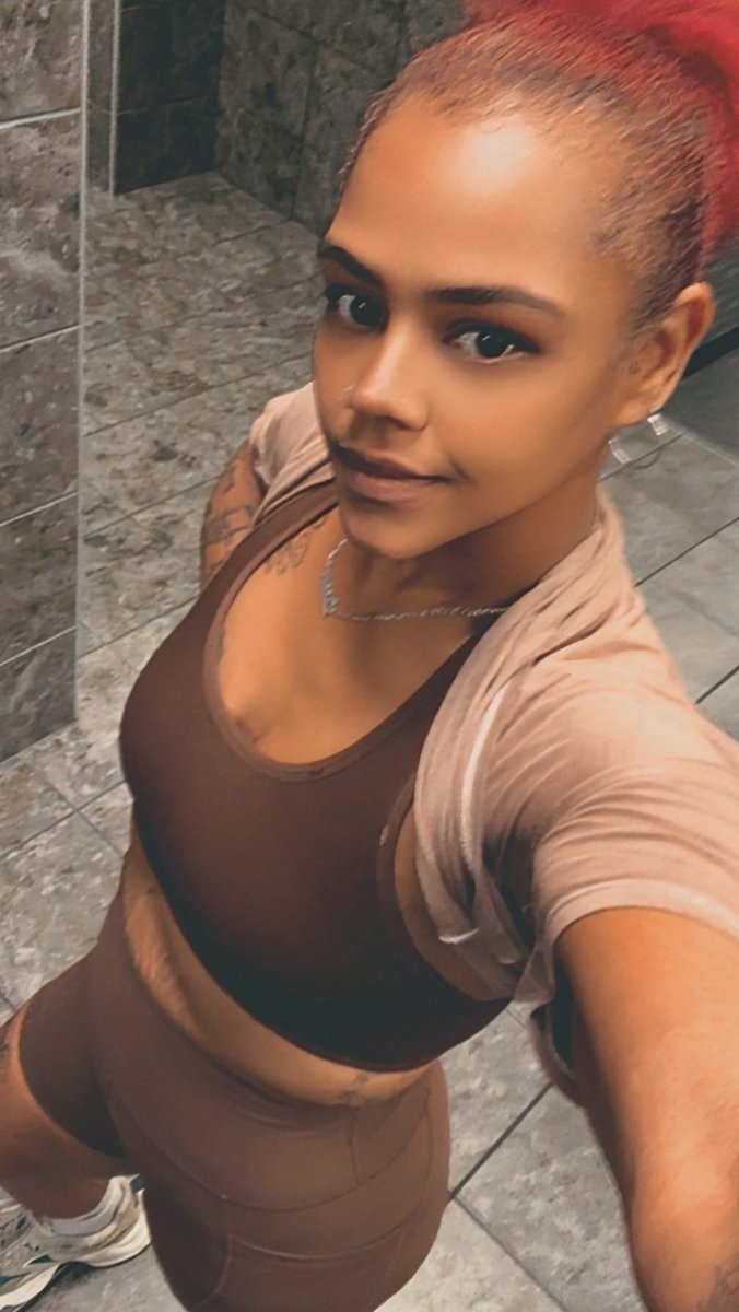 ReeseTurner91's tweet photo. Gym day https://t.co/p5dm5by65c