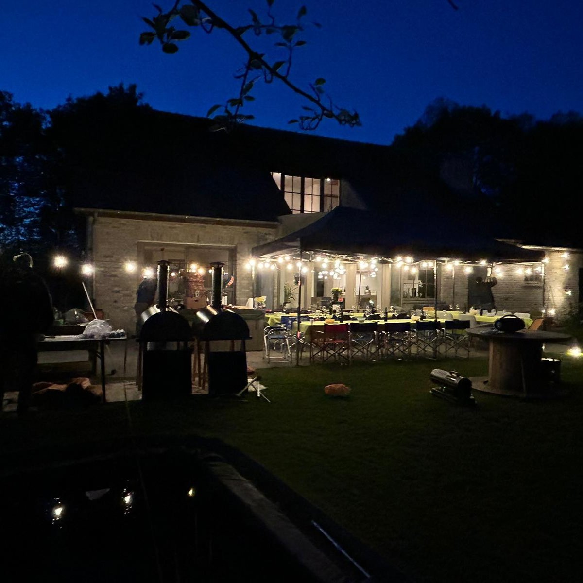 LyleJedelegofe's tweet photo. Yesterday, we enjoyed a lovely evening with our crew! https://t.co/mUXS7DbzAu