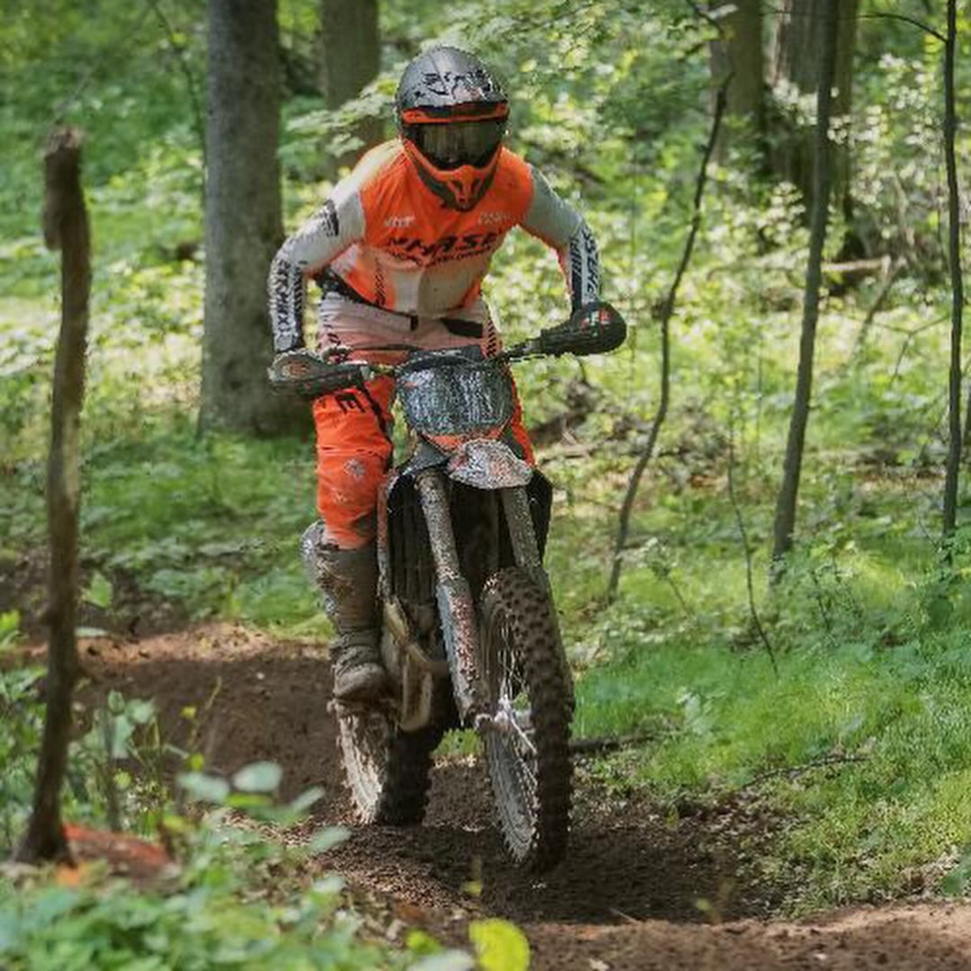 ElviaEdmison's tweet photo. NEW SIGNATURE SERIES 018 // AVAILABLE NOW

Bright fluorescent orange meets clean white in a smooth fading gradient. A bold, refined look built to stand out on the track or trails. Custom rider names and numbers available. Shop PhaseMoto. https://t.co/pR0CJCj8Vb