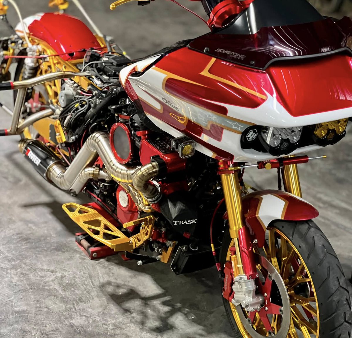 TimSpethlv's tweet photo. Where did all the turbo hoses go, mechanic? 😋 
Loading 98% ❤️ Ironman Promax Harley 132 + Turbo 🔥

😍😍 Here are some details
✅ Titanium exhaust, intercooler, and wastegate pipes 
✅ CNC aluminum cam 
✅ Custom intercooler 
✅ Twin blow-off https://t.co/SeZWxQpHKr