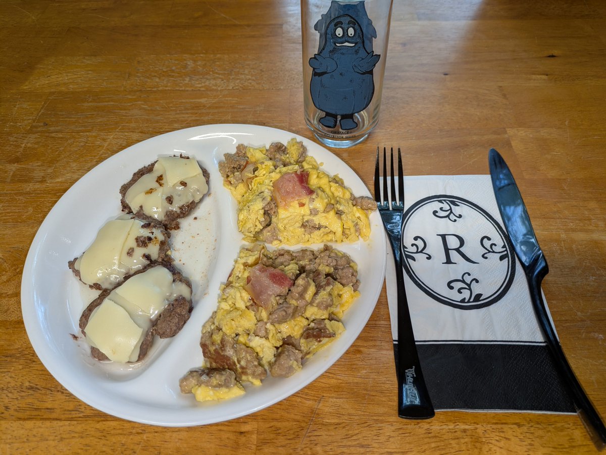 AjRockatansky's tweet photo. 1093 days of Carnivore diet for me. 

1093 days of no sickness. 

Every day that passes makes me more and more convinced that anyone around me who gets sick is simply ingesting bad things one way or another. 

Not even cigarettes or my past use of alcohol were enough to break my invulnerability to sickness.

That is not luck at this point. 

These 1093 days are proof. 

Stumbling on to Carnivore was the luck. 

Carry on, friends. Meat more than heals.