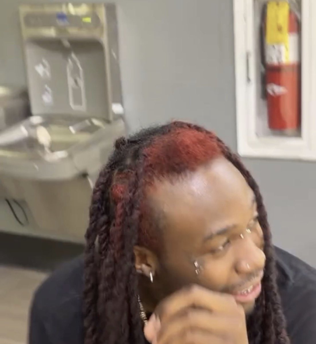 leakpassout2's tweet photo. How it feels to go two months without a cut https://t.co/rnFO3BaBgx