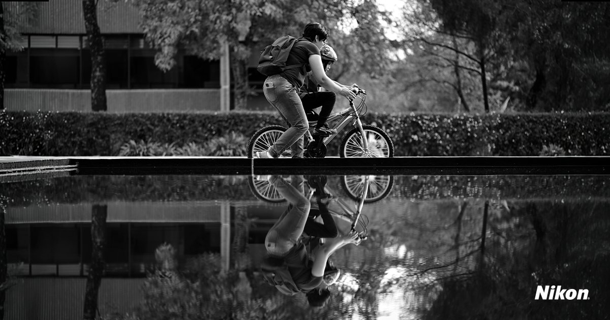 NikonMX's tweet photo. El blanco y negro cambia la forma de observar una escena. Luz, contraste, formas y texturas toman protagonismo. @lohechoenmexico explora esta técnica en distintas imágenes, dándole una intención diferente a cada una.
#NikonMx https://t.co/LJmOX5ccxe