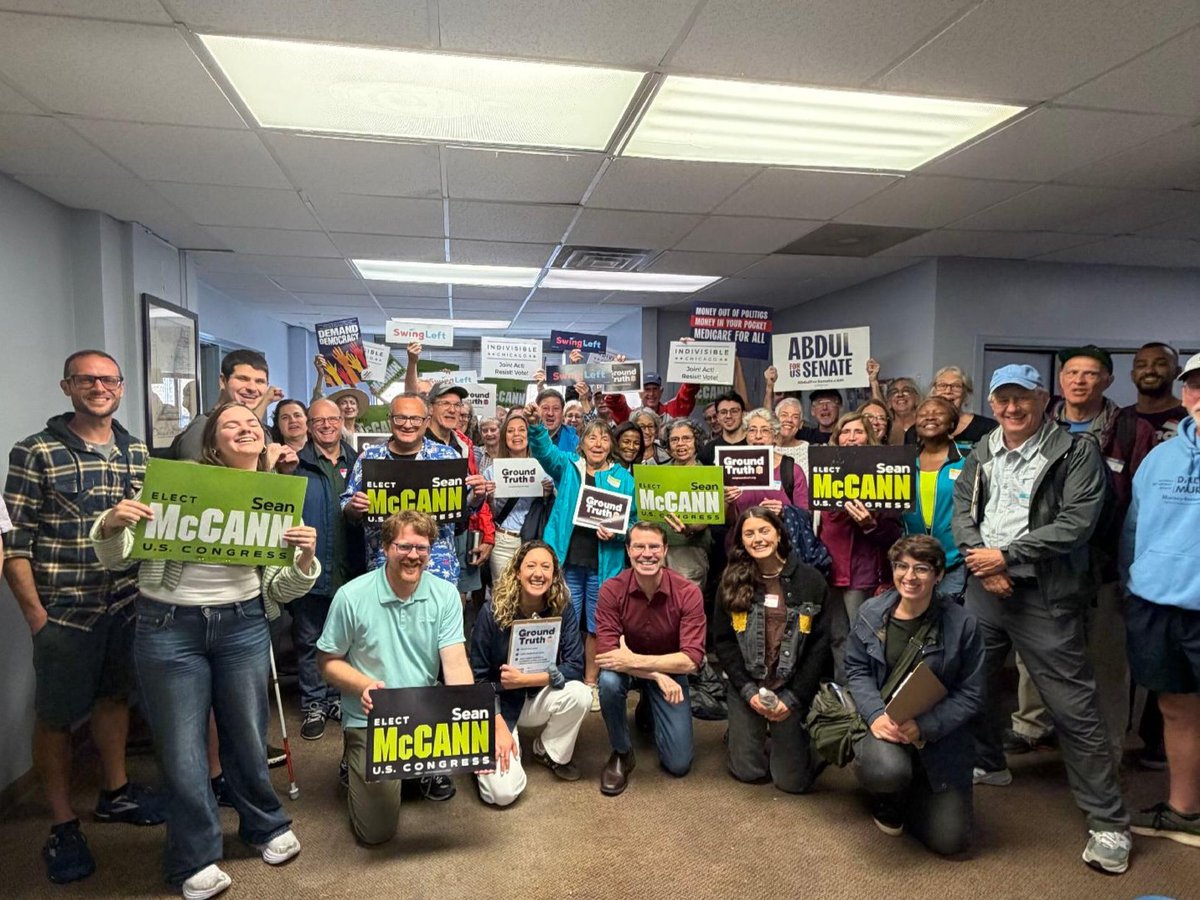 swingleft tweet picture