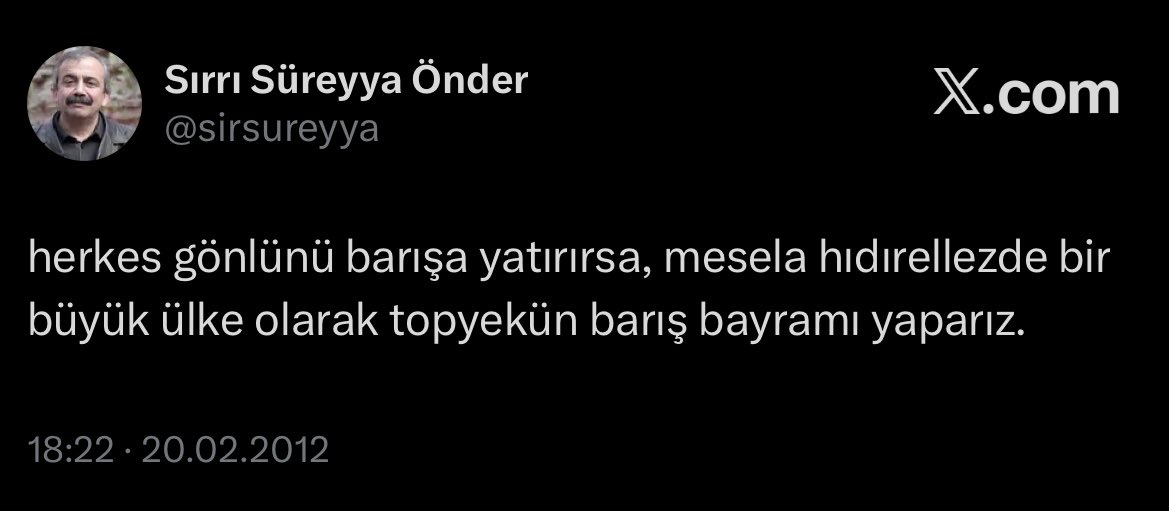 caramelobitter's tweet photo. “bir kişi bile barışı talep etmeye devam ederse barış umudu vardır.” diyen sırrı abim için de orada olacağım. barış hemen şimdi! https://t.co/FtRgkKIFuF