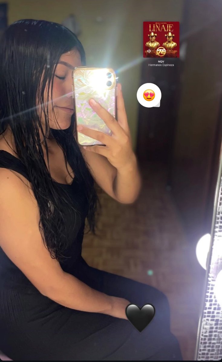gabi2ich's tweet photo. Quieren que le saque fotos a mi prima sin que se de cuenta para que vean como se le ve de serca su culo? #hombres #hombrescachondos #sexrol #hot #cachonda https://t.co/ACJ2bllm3u