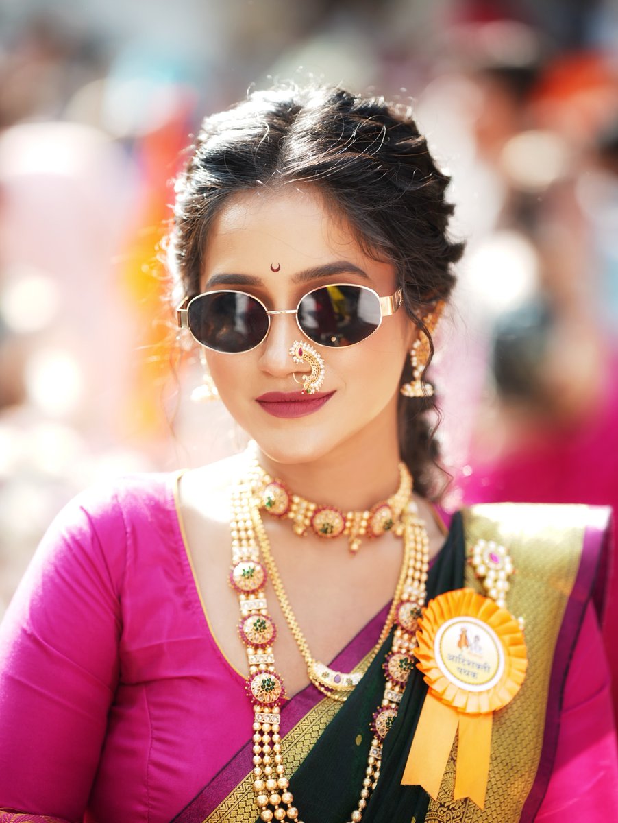 ElviaFager's tweet photo. In frame: @dakshataaa. https://t.co/AuEODeeHe1