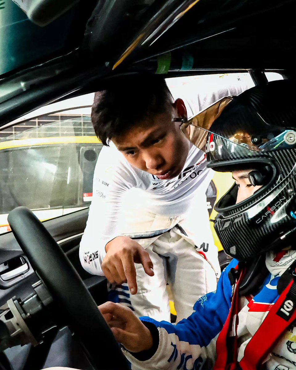 JeannieManlr's tweet photo. Race 1 Result | MT1600

Not the result we hoped for. After a promising qualifying session, race incidents and early technical issues affected our performance. Car #91 – Jonathan Xie &amp; Quek Kian Wee: P12 
Car #519 – Lim Jian Hong &amp; Lim Zheng Chuen: https://t.co/nBlMSOfPNC