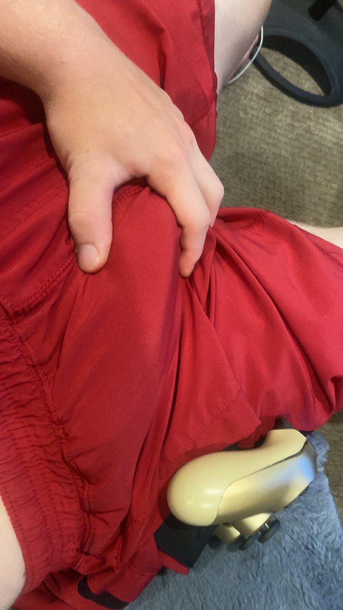 Charliezach172's tweet photo. Waiting to blow a load to someone #cum #load #dm #tribute #goon #edge https://t.co/NrUCRToQ9J
