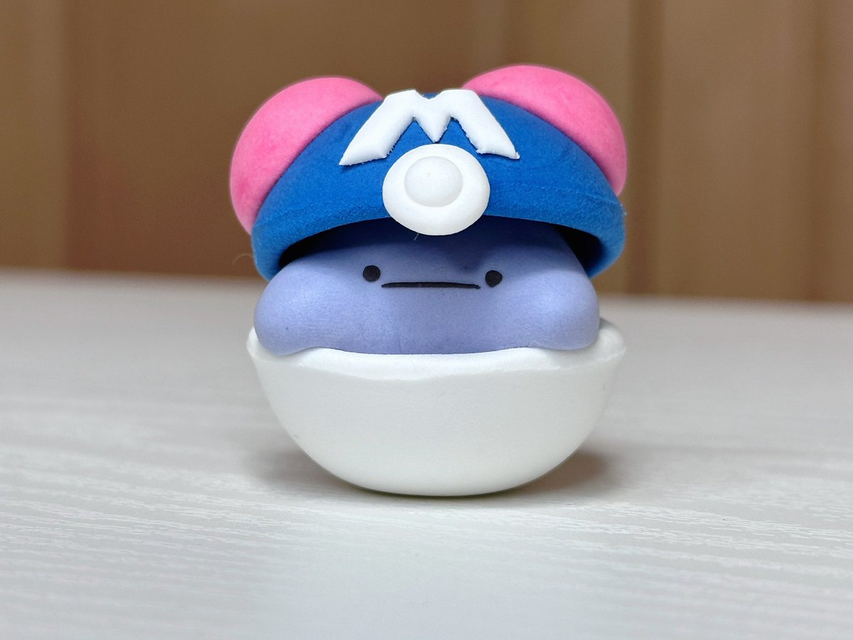 okihasA's tweet photo. マスターボールで捕まえてもらって勝ち誇るメタモン

#ポケモンないない https://t.co/8PTNQ6shdF