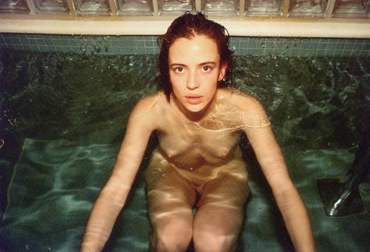 muhlisland's tweet photo. Nan Goldin https://t.co/dzjEMTxSLV