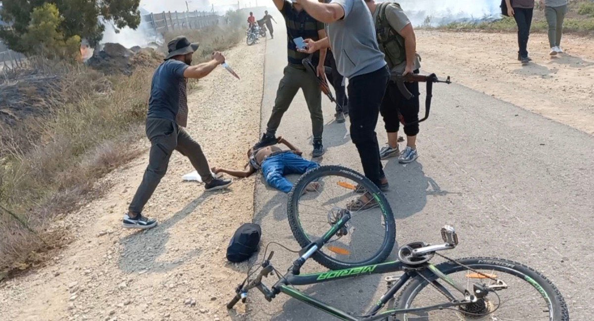 ND26a's tweet photo. @InsiderWorld_1 Palestinians be like... https://t.co/qi3NdoqgOh