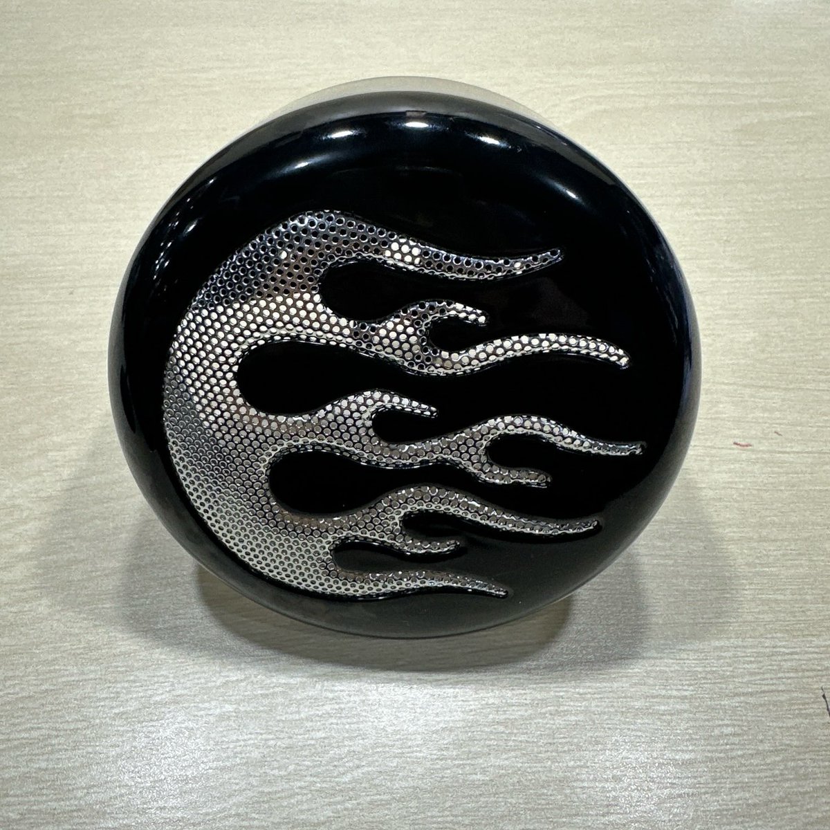 CaseyPetullr's tweet photo. Rp 1. 131. 000 
Limited Horn Flame Edition https://t.co/67u407WBRk
