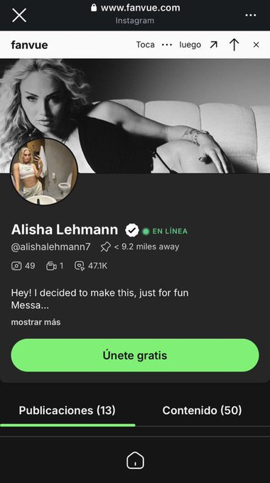 alexnohate's tweet photo. imagínate ser la futbolista más guapa de la historia y venderte por 5 euros https://t.co/BTApNTMHew