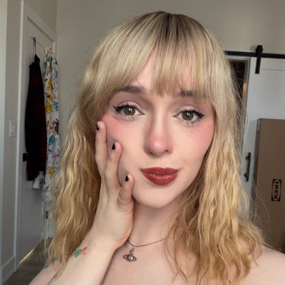 Emma5kj's tweet photo. #NewProfilePic https://t.co/n8ao1gzQFi