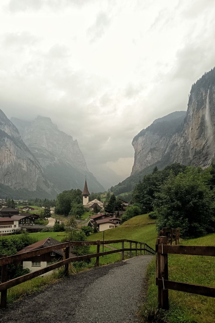 echoesofworld's tweet photo. Switzerland https://t.co/7toeymVlHx