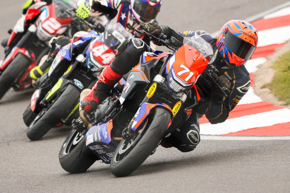 AdanJanes's tweet photo. Round 1 complete! The bike didn’t feel great in practice, but a small change brought it to life for qualifying. It was incredibly tight, and I needed to push harder. I finished 12th after a chaotic, wet race, still scoring points. Plenty to improve https://t.co/qOTeI4p0SB
