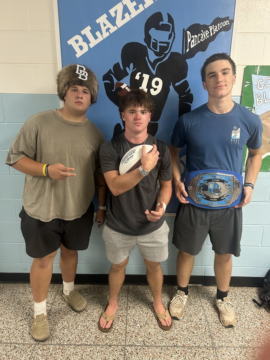 DBooneFootball's tweet photo. WEEK 1 TEAM AWARDS 

⭐ PLAYER MVP: @MasonRuffner
💥 OFFENSIVE MVP: @Colt_Saudarg09
🛡️ DEFENSIVE MVP: @chace_jardin

Great way to open the season. Keep working and improving. https://t.co/964TM6ys4c