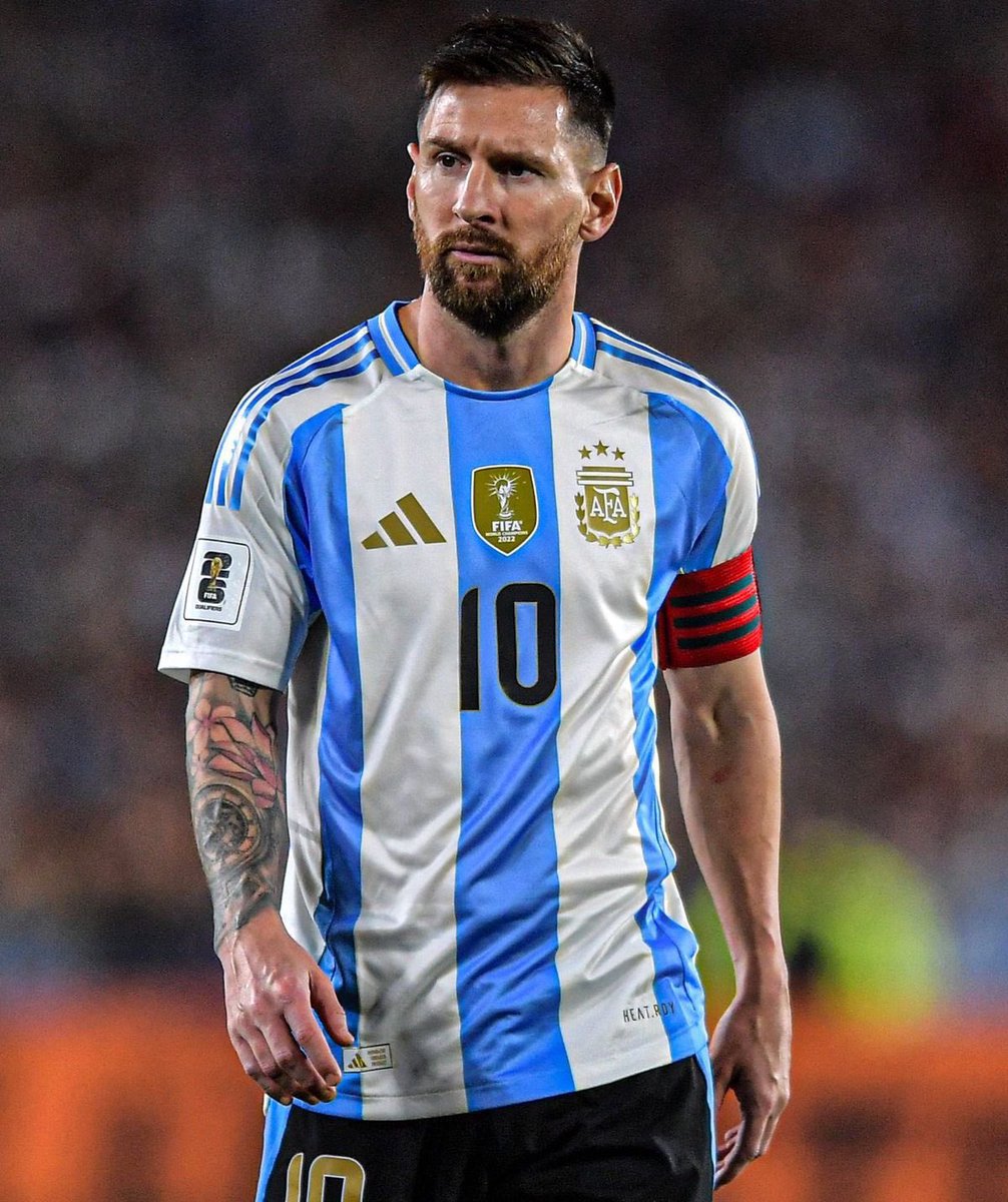Grandsoncr7's tweet photo. 🗣️ Hossam Hassan:

“Messi’s retirement from international football is such a great relief to my heart. He cheated his way to international success, and it’s sad that my country got cheated too.

After everything that happened between Argentina and Egypt, I still think about it and how he and his country denied Egypt a place in the World Cup quarter-finals because of the cheating and refereeing scandals.

It still saddens me to this day, and I will never get it off my chest. For me, that incident made me lose respect for everything Messi won with Argentina because it looks like it was all gifted to him.”