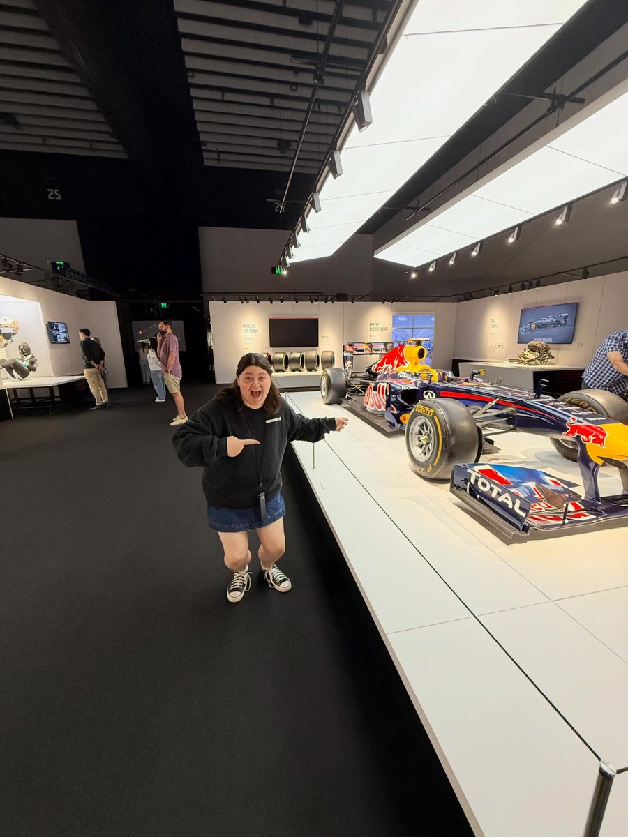 CraigWeimaqfjb's tweet photo. Australian Grand Prix 2026 through my lens. (Yes, getting that giant Nico head was the best thing that ever happened to me. ) https://t.co/TQi2ghDn96