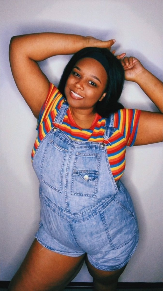 Iampromiseee's tweet photo. I Candy 🍭💕😋 https://t.co/NM1gXPbIA9