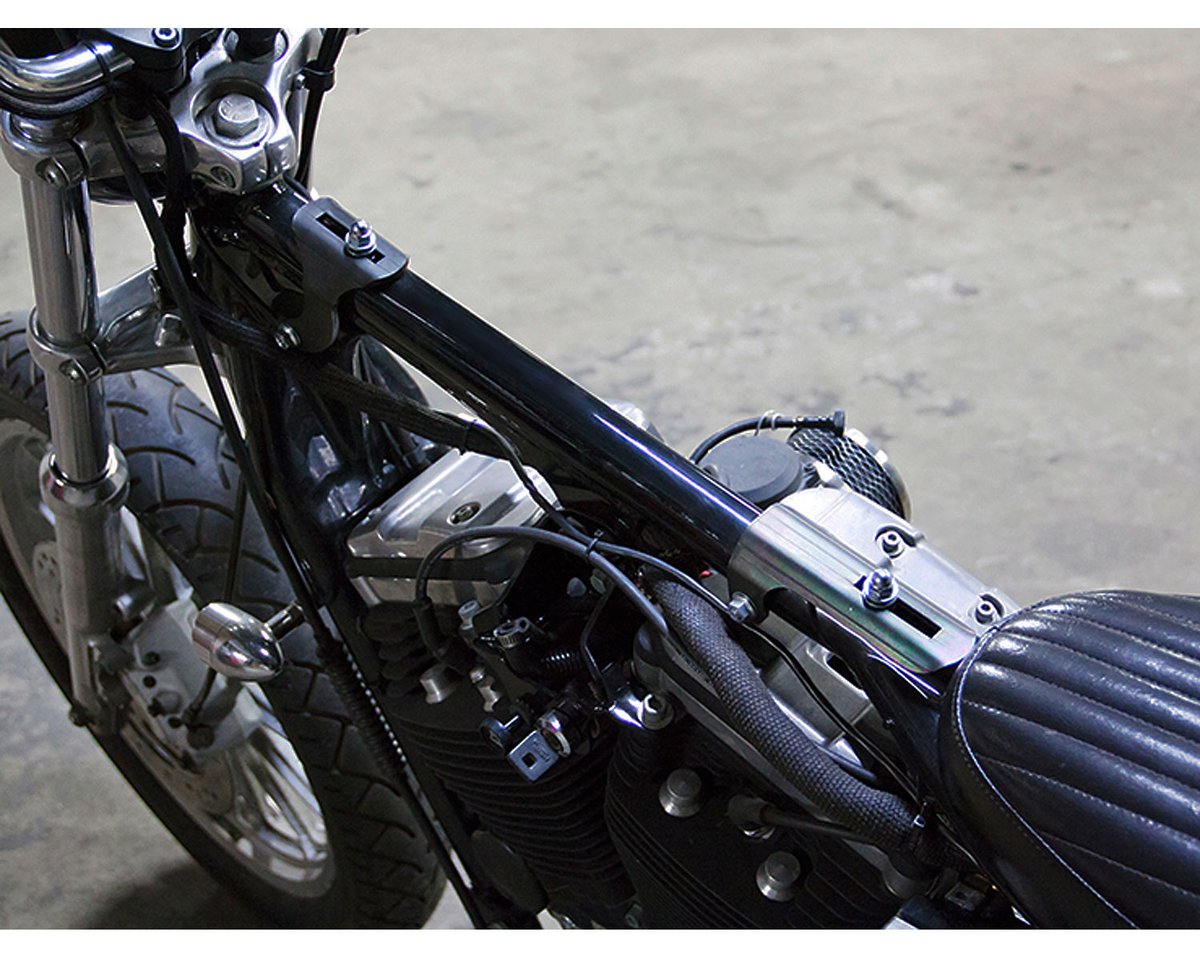 VickyVerhem3ef's tweet photo. ◆For universal tank installation: “Gas Tank Bracket”◆

Here’s an example of the installation
*028922: Motor Rock 86-03XL Gas Tank Bracket

Installing a universal tank on an XL Sportster usually requires drilling the frame. That can feel a little https://t.co/uKqooesCcv