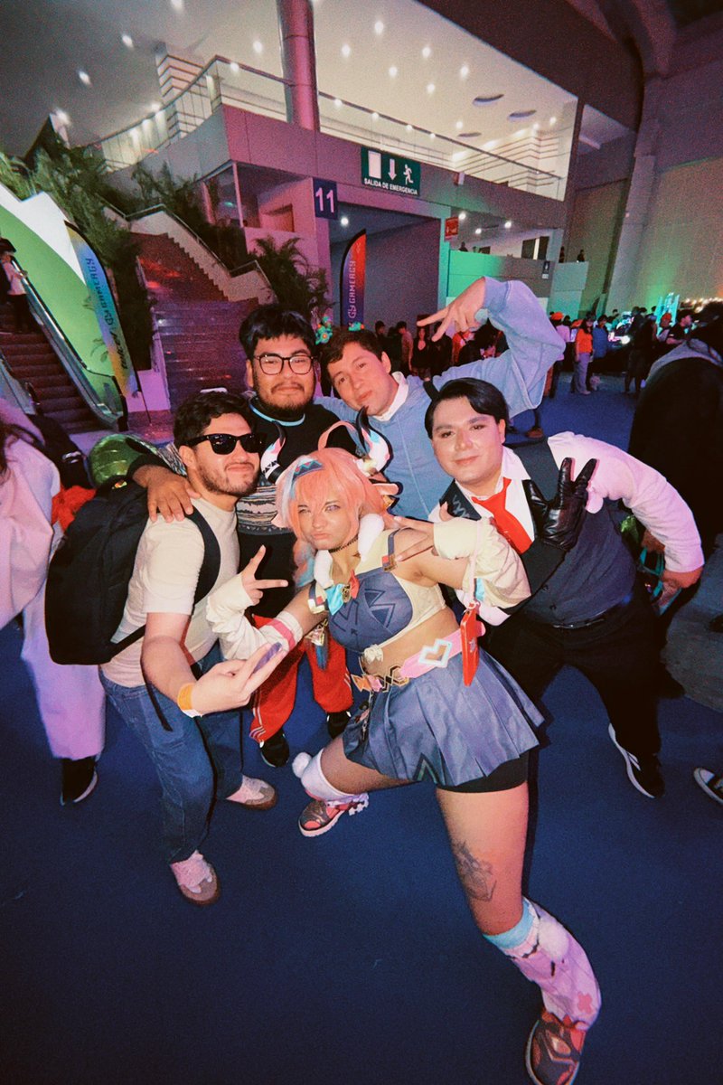 Eltev_Oficial's tweet photo. Gracias @GAMERGY_Mx , fin de semana espectacular!!! 

#gamergymexico https://t.co/BKBfURS0Gq