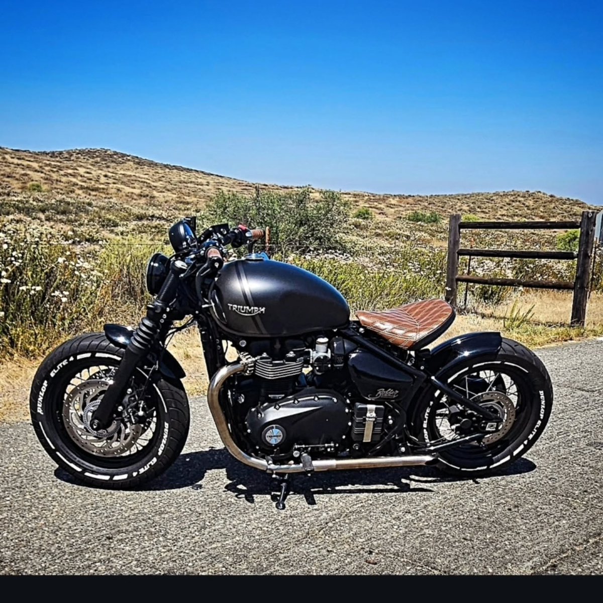 RicardaCleiv's tweet photo. Two wheels, one life, zero regrets. https://t.co/w55iylytnf