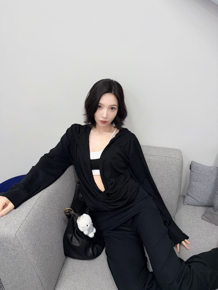 ND__JOY's tweet photo. Good morning semuanyaa, siapa yang mau ikut aku olahragaa https://t.co/tI7frtqtPn