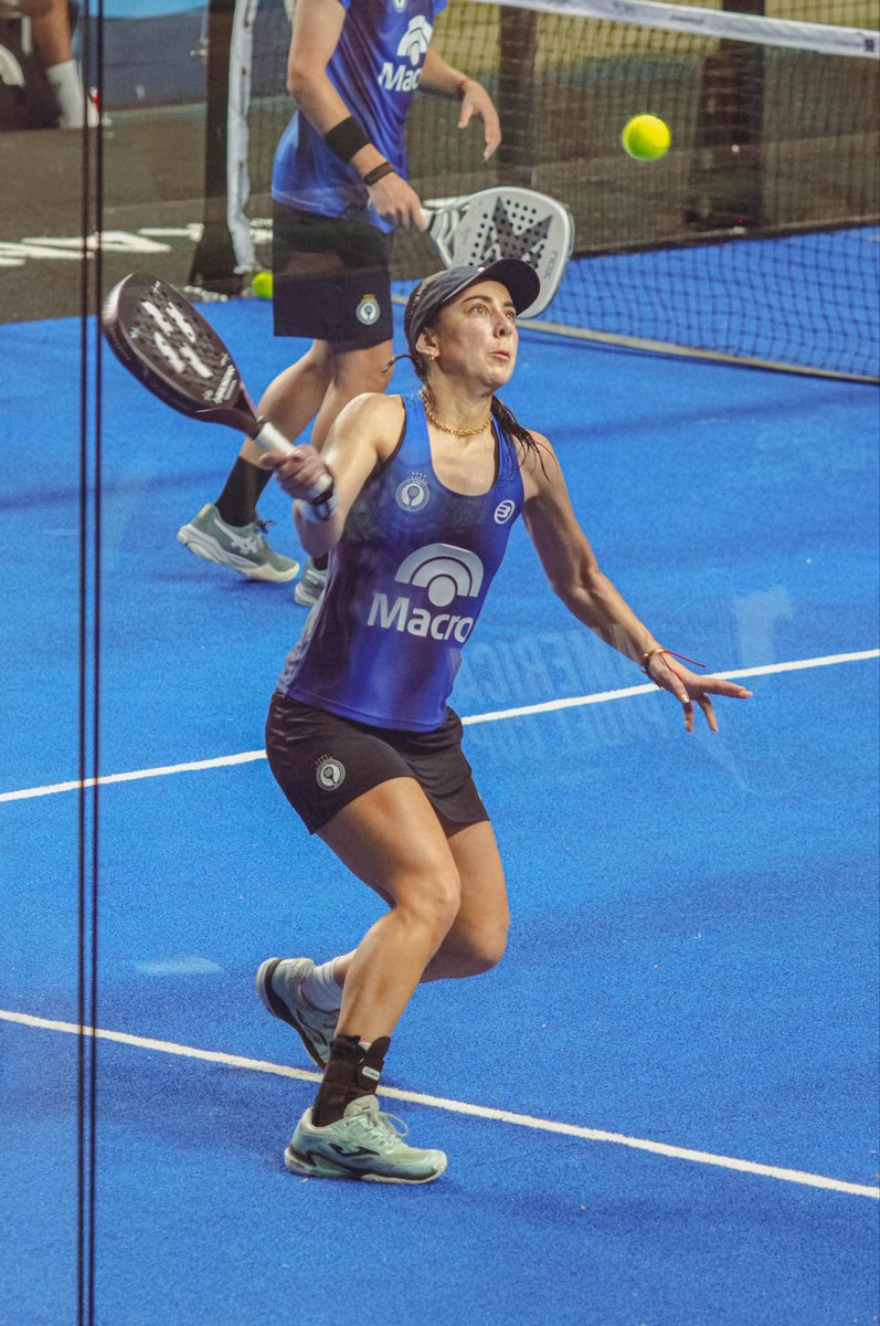 alcaldiabquilla's tweet photo. ¡Barranquilla vivió el pádel a otro nivel! 🎾

La America Padel Cup reunió durante tres jornadas a dos grandes selecciones del continente, con competencia, talento y mucha pasión en nuestro Parque Distrital de Raquetas.
#BarranquillaEsDeporte https://t.co/uYiS7GLT0f