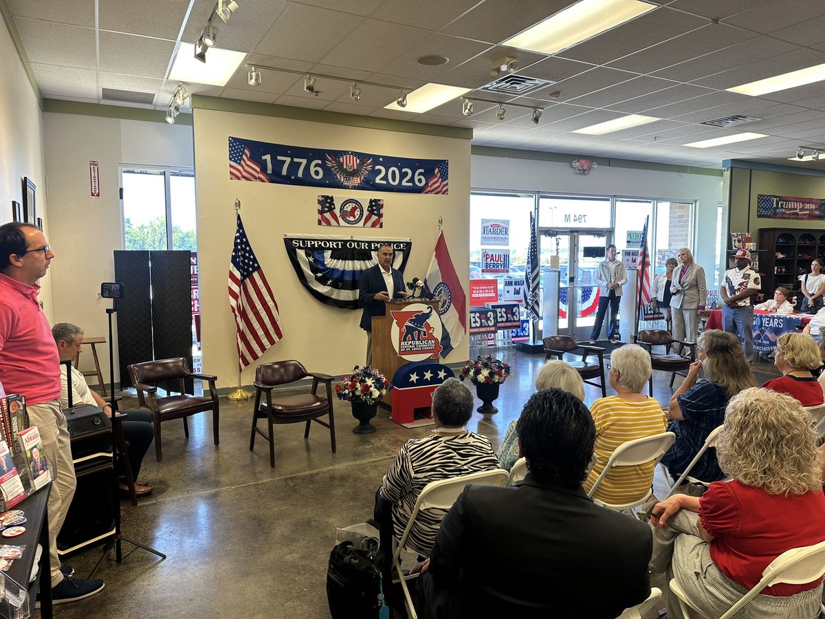 herhealthmo's tweet photo. HUGE thank you to everyone who packed the house in Fenton for our door-knocking kickoff. Our team has been hard at work on the doors for months, and it was great to be joined by Governor @MikeLKehoe, Attorney General @HanawayforMO, and @SpeakerTimJones as we head into the final stretch before November 3rd.

Learn more about how to get involved at https://t.co/c30s6dXpUw