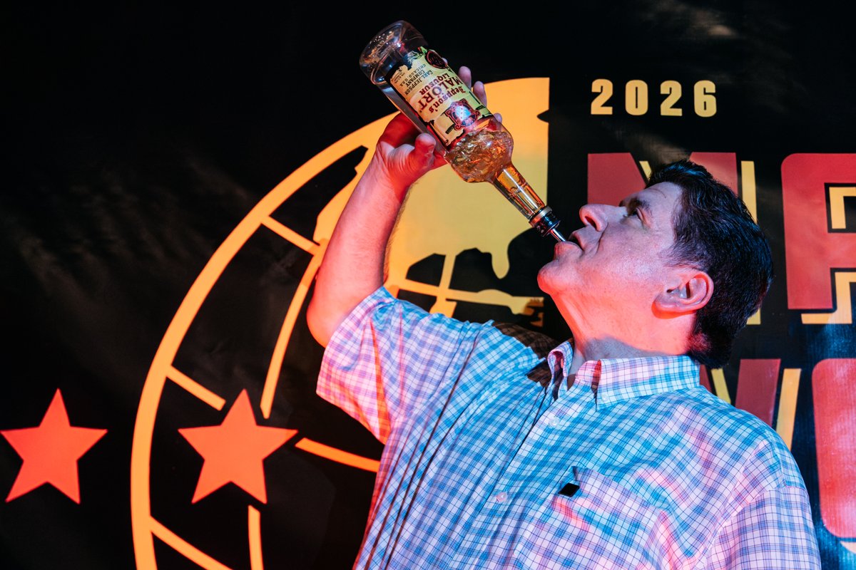 GovPritzker's tweet photo. Malört is a staple of our history and our heritage — a rite of passage if you want to prove you’re tough enough to be a Chicagoan.

When I look back on my time as Governor, I will think of the taste of Malört and all of you who joined in the joy of it. https://t.co/WNvLVAdZcZ