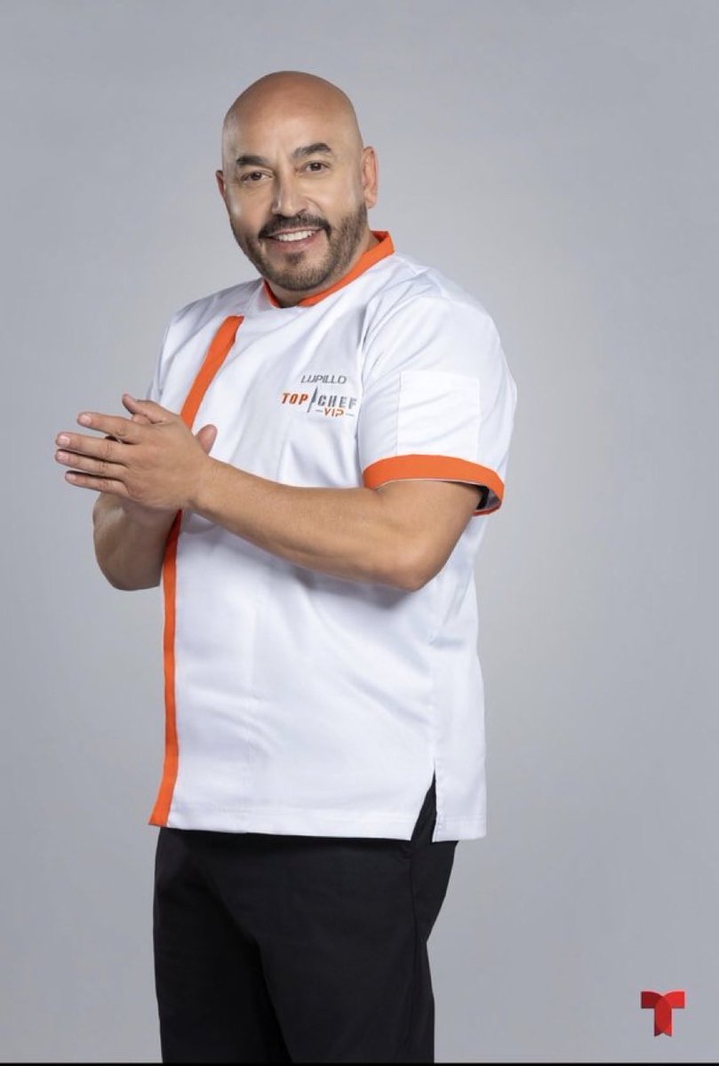 Maria09117187's tweet photo. LUPILLO el mejor🥰

#ChefLupilloRivera
#TopChefVIP5
#Telemundo https://t.co/HP0nIDiBwt