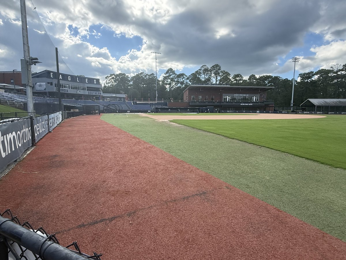 CoachHalWilson's tweet photo. Enjoyed speaking to Georgia Southern baseball today. Beautiful stadium and facilities. https://t.co/3LnDi89O3W