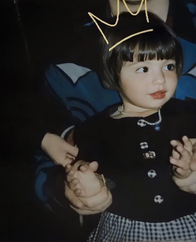 channelpamuk's tweet photo. Mini Melo ✨                       Melisa now 👸🏻

#MelisaAsliPamuk • #MelisaPamuk https://t.co/FWRkAyDHhq