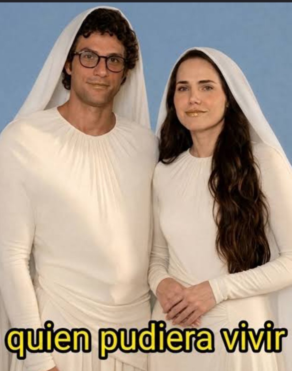 PhilippePerei19's tweet photo. Será que é muita maluquice achar que a grande vilã da novela vai ser a Adriana? 🫪 https://t.co/7ULtyoiOMf
