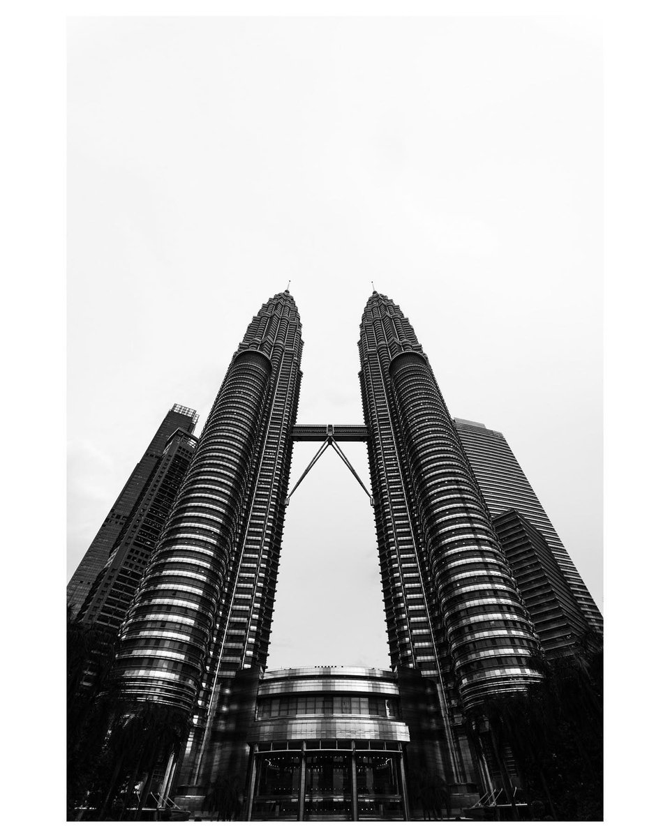 TimSpethlv's tweet photo. From Benicassim to Kuala Lumpur in one hashtag. As I mentioned the other day, I’ve recovered the photos from a trip to Singapore and Malaysia. I’ll be sharing them... https://t.co/BZiE9WvDHL