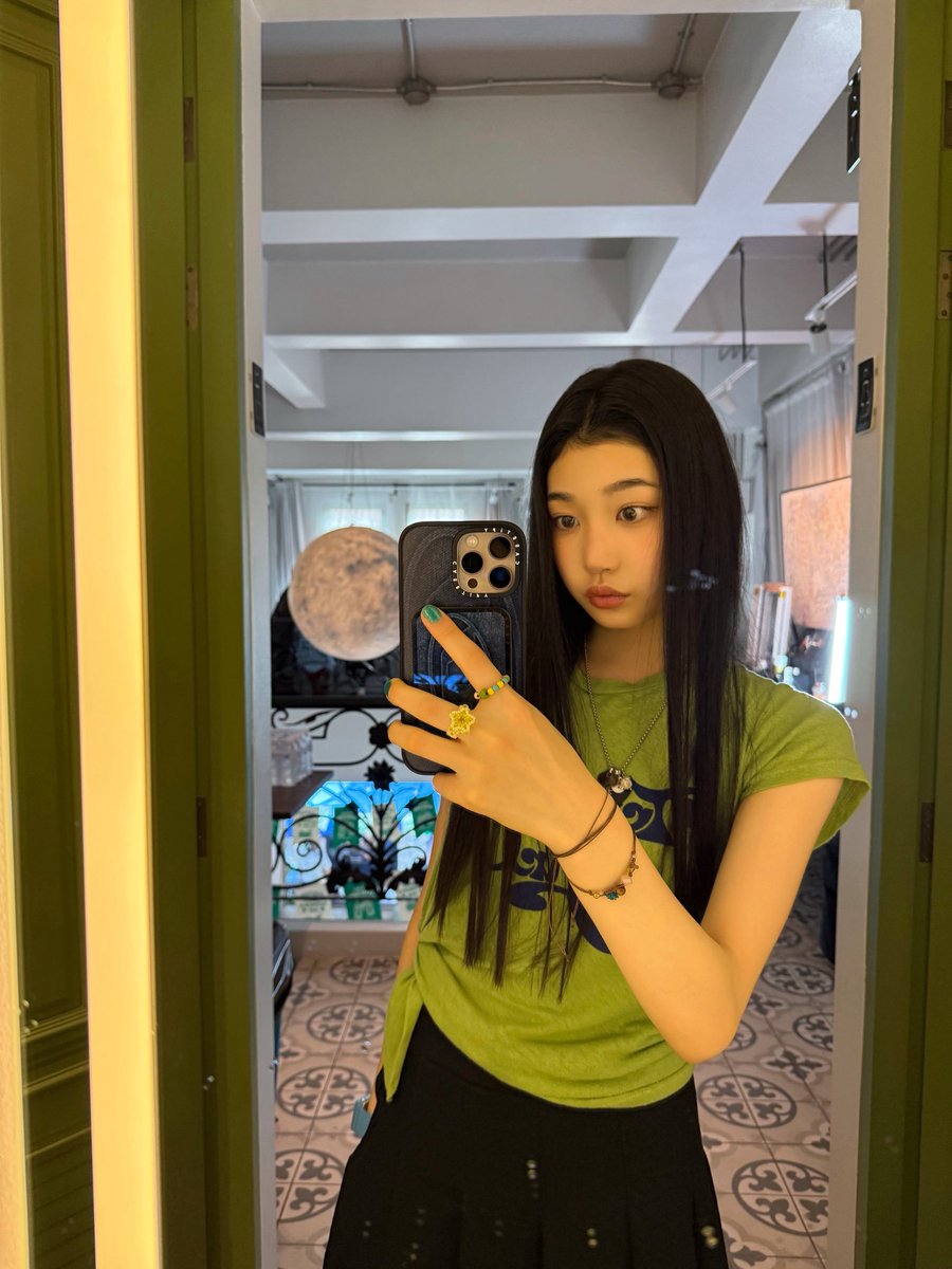 tuideimnida's tweet photo. 260901 #사키 Weverse Update

#SAKI #튜이드 #TUIDE https://t.co/a33kqFAGej