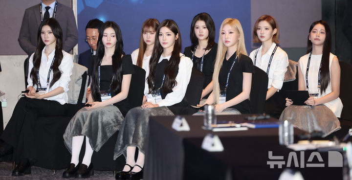 H2H_INA's tweet photo. Hearts2Hearts, yang merupakan Duta Promosi Pencegahan Narkoba bagi Remaja, hadir dalam Konferensi Internasional Kerja Sama Pemberantasan Narkoba ke-33 (ADLOMICO) yang digelar di Vista Walkerhill Seoul, Gwangjin-gu, Seoul https://t.co/OGCcAaor6q