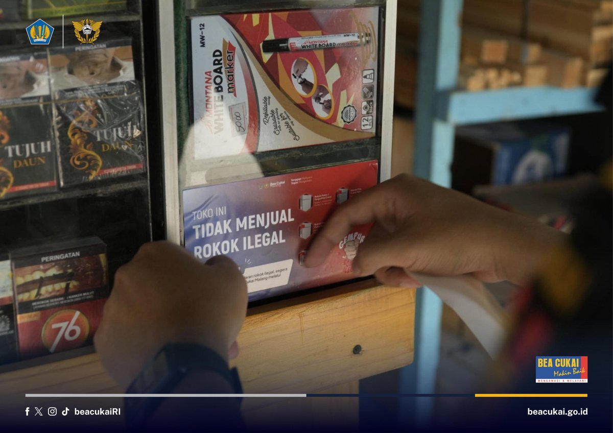 beacukaiRI's tweet photo. Bea Cukai @beacukaimalang terus mendorong keterlibatan masyarakat dalam pemberantasan peredaran rokok ilegal melalui berbagai kegiatan sosialisasi dan edukasi di wilayah pengawasannya.

Selengkapnya
https://t.co/kFjhxsqSip https://t.co/0bpyWiOBCW