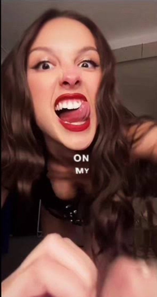BlissOfSoull's tweet photo. Olivia Rodrigo tongue tease is seriously tempting 🥵 https://t.co/WclsQ8oQwJ