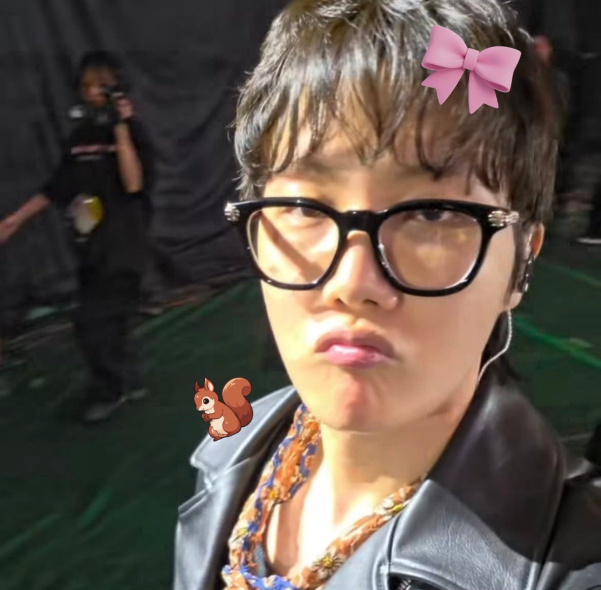hobibows's tweet photo. Pouty bowbi 🎀💜✨️ https://t.co/x4foOwRFEn