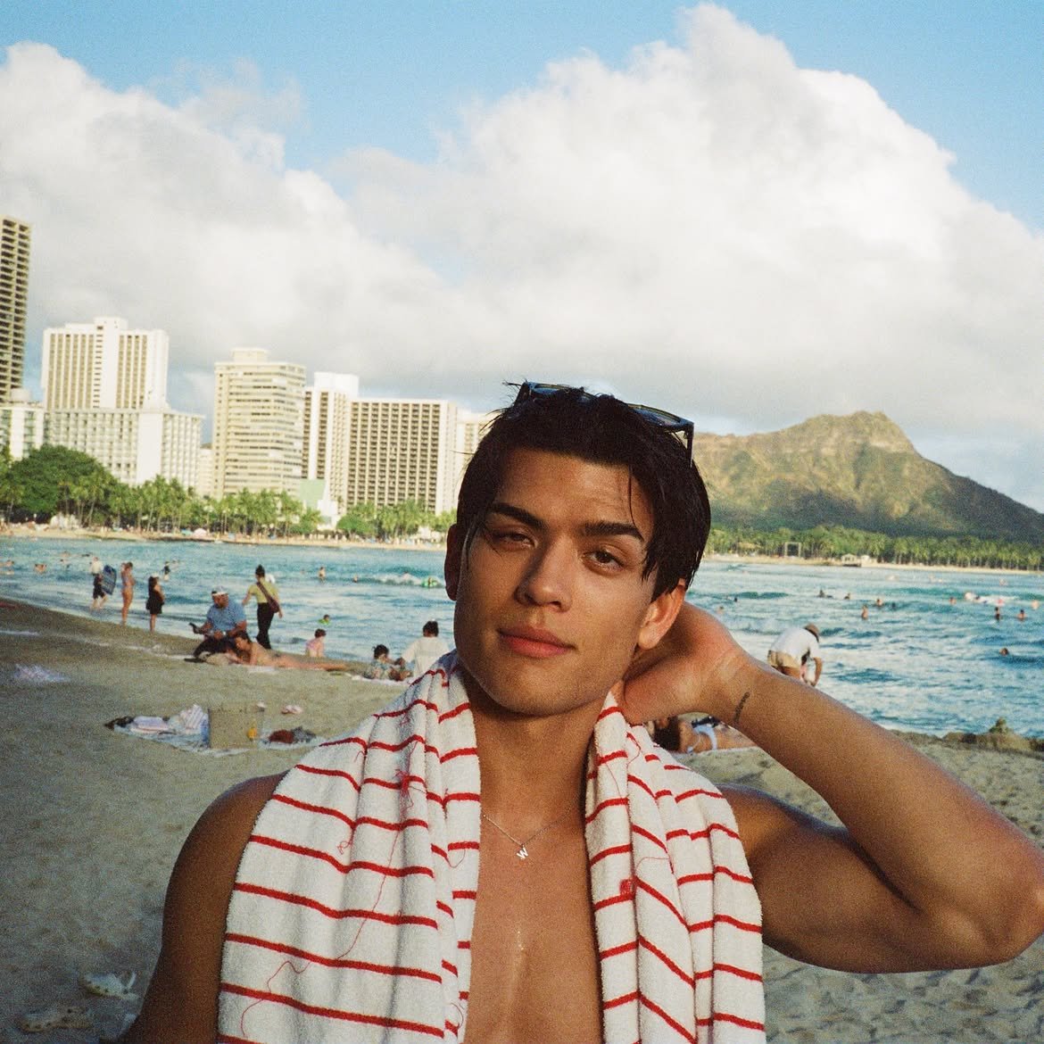sasukeuwuchiha_'s tweet photo. the most beautiful man ever https://t.co/TlRvSrRqrY
