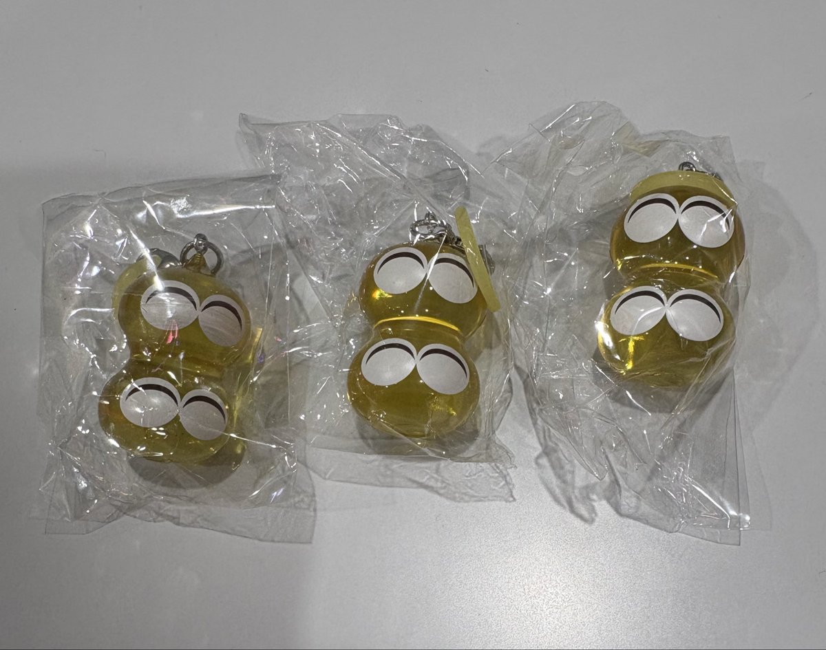imsweetie23's tweet photo. ぷよぷよ　マスコット　マーカーチャーム
交換

【譲】きいろ×3

【求】みどり、むらさき、あお

都内受け渡し優先（新宿、池袋）
心当たりのある方いらっしゃいましたらDMお願いします。 https://t.co/PYRVvc0w36