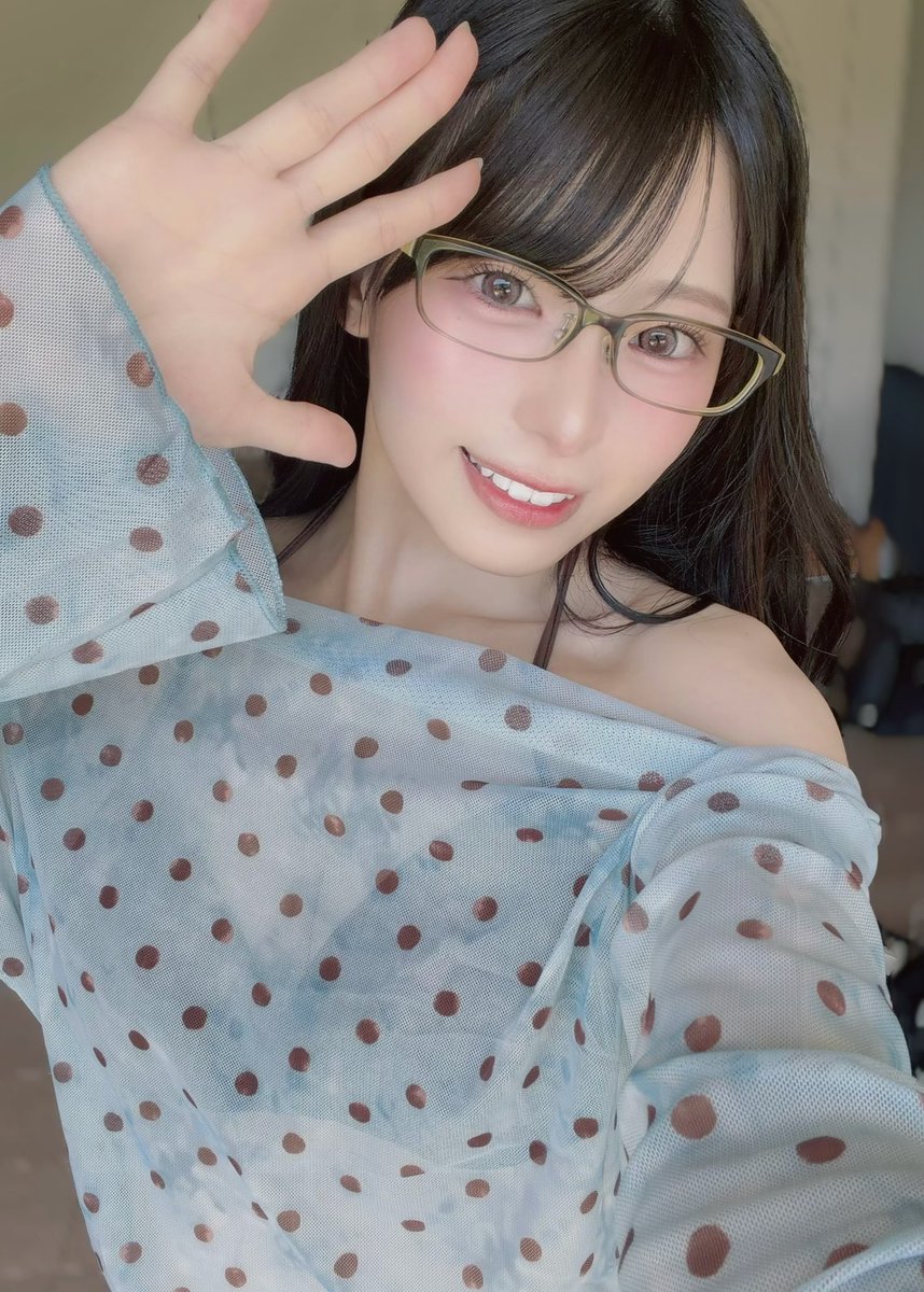 nekoneko_003's tweet photo. 9月最初のおはよう！☀︎.°🤍 https://t.co/FuAOsCQbib
