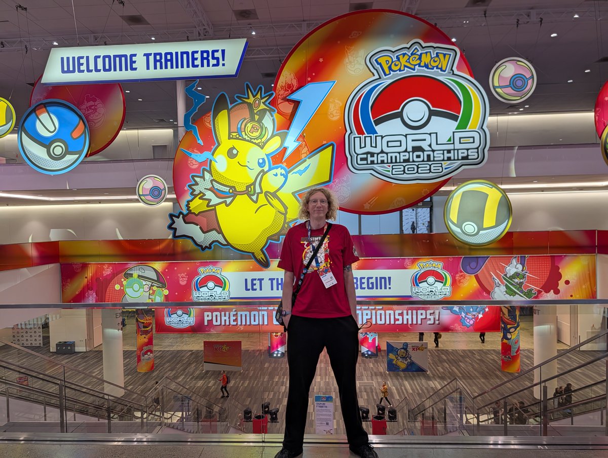 spidermash's tweet photo. Staffing worlds for the second time. Kinda crazy. The whole arena for the whole weekend was just chaos. Forever greatful that I'm lucky enough to be chosen to do these events. 🥰👉🏻👈🏻 https://t.co/CoisN9JiIP